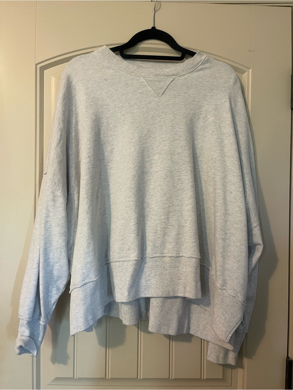 American Eagle Light Gray Women's Oversized Pullover Sweatshirt